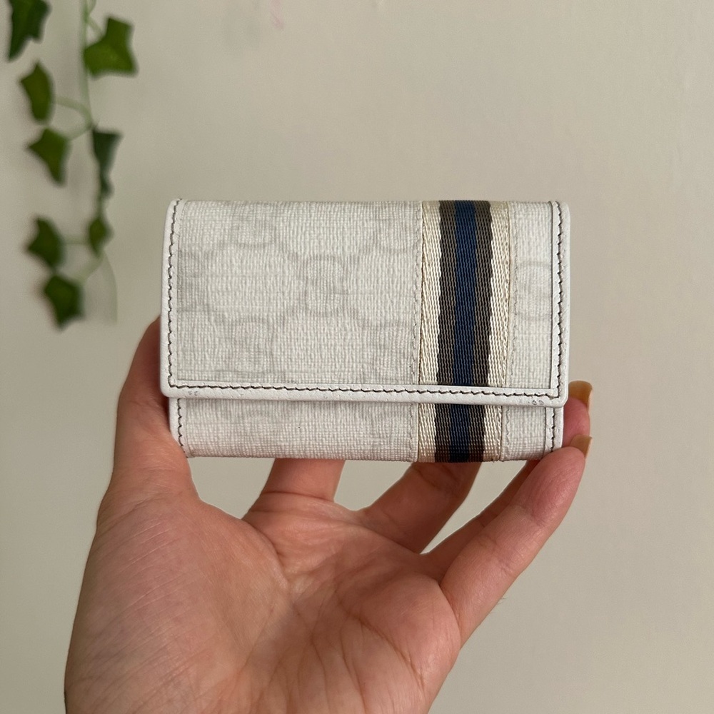 Authentic Gucci key holder